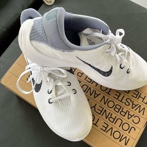 Men’s Nike Flex Experience Running Shoes. EUC! Size 10.5